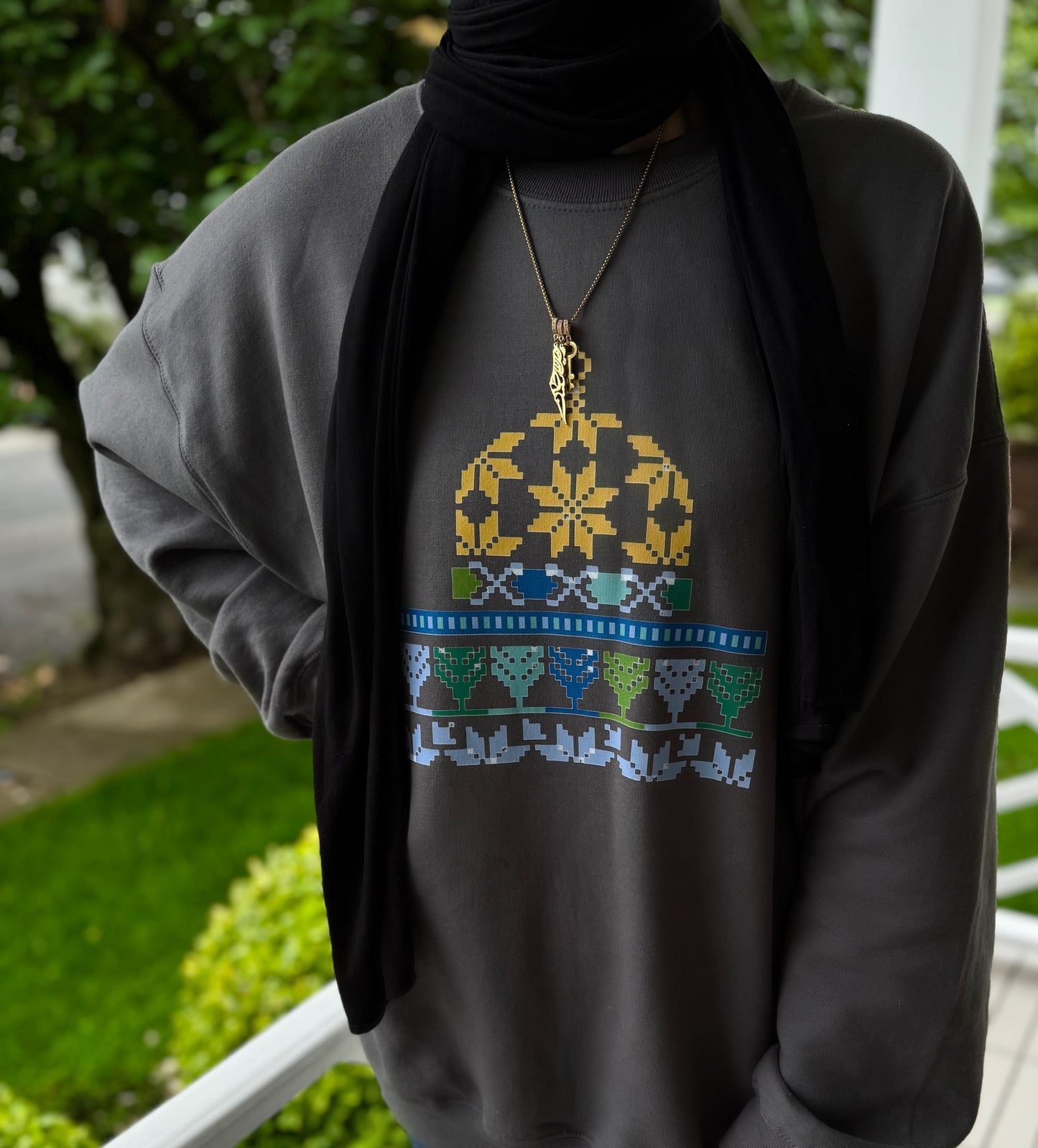 Tatreez Masjid Hoodie