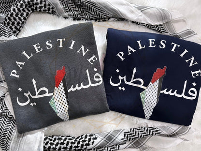 Palestine in arabic and english with map Crewneck Sweatshirt
