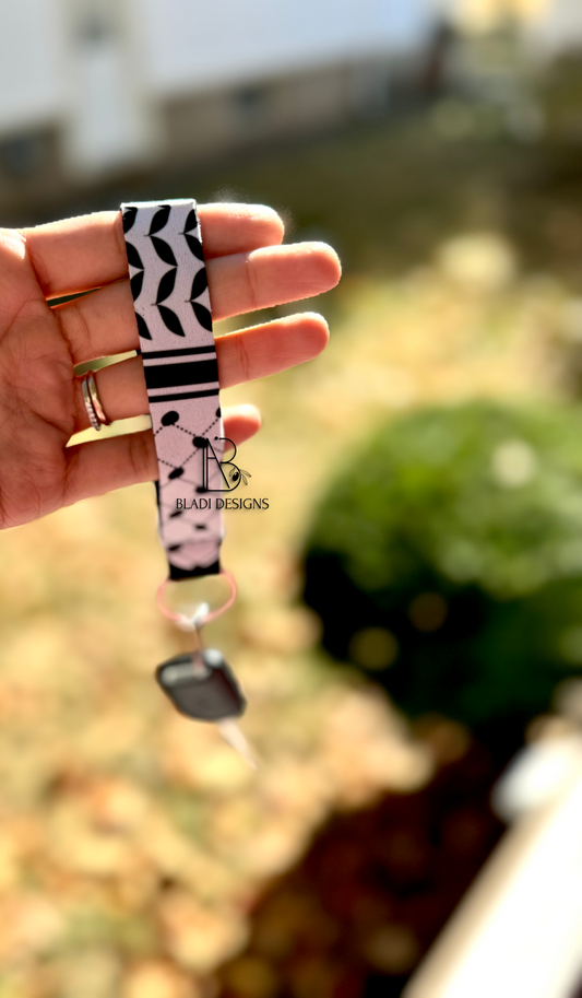 Palestine Wristlet Keychain (kuffiyah)