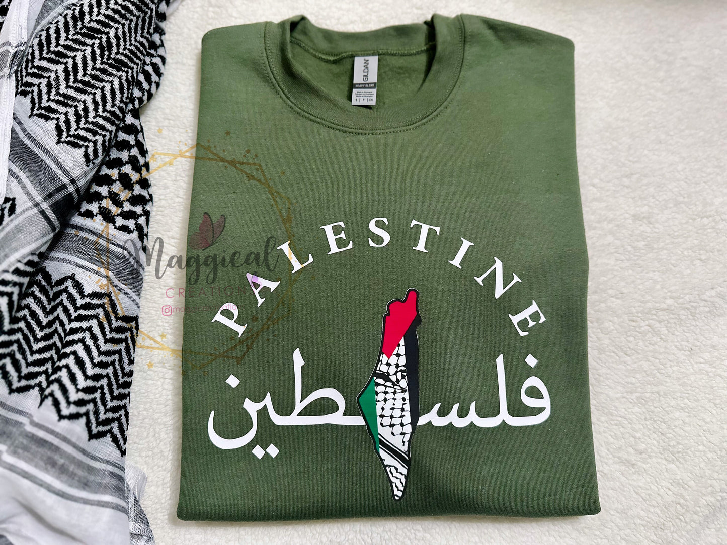 Palestine in arabic and english with map T-shirt